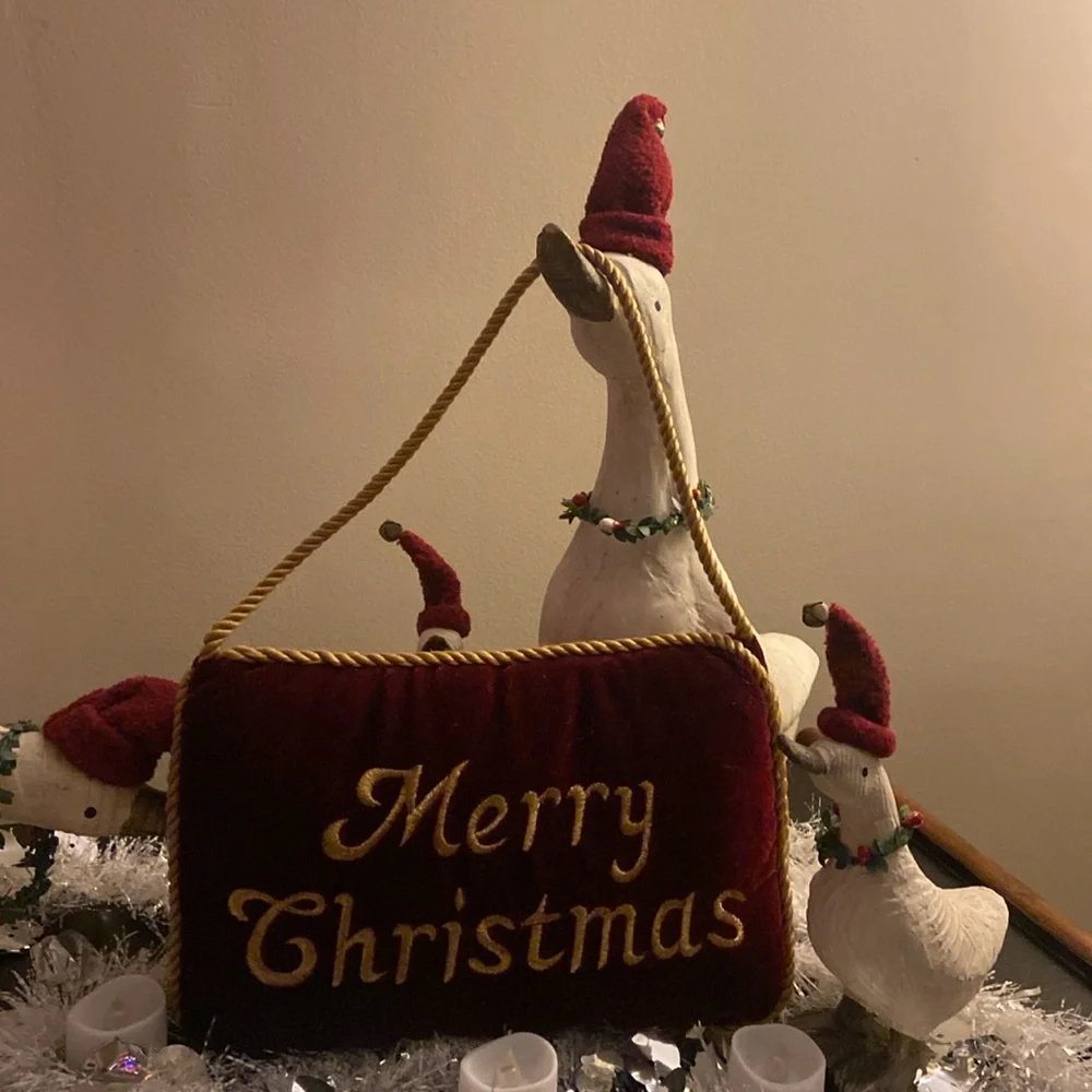 🎄Merry Christmas velvet hanging decorative pillow dark red and gold 🎄